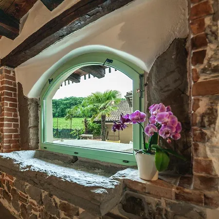 House Dorce דירה *